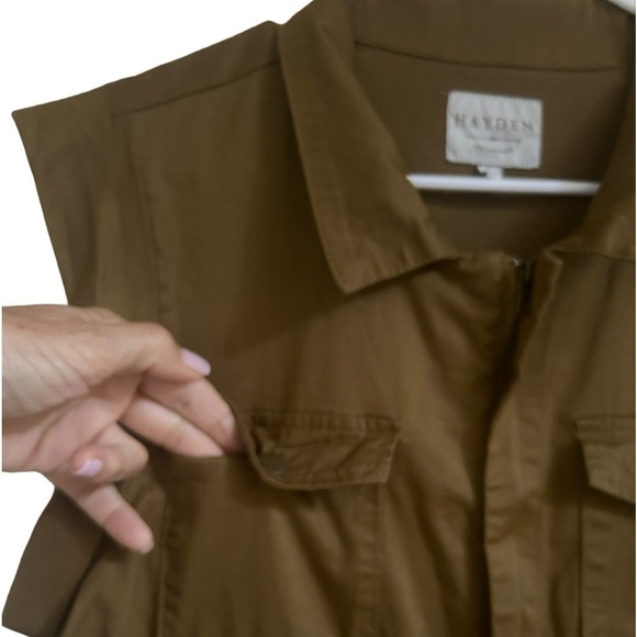 Hayden Women’s Olive Green Utility Jumpsuit Pockets Cotton Sleeveless Size Large - Picture 2 of 15